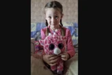 Померла від серцевого нападу під час обстрілу. Згадаймо шестирічну Еліну Федоренко з Авдіївки