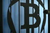 Обвал на ринку кориптовалют. Біткоїн втратив 10%