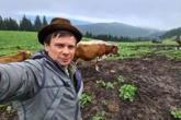 Жена Дмитрия Комарова необычно поздравила телеведущего с 38-летием (фото)