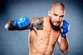 Чоловіки не плачуть. Амосов став першим українцем – чемпіоном Bellator