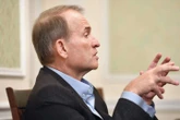 Його роль досить туманна – Коболєв зізнався, як перетинався на газових переговорах із Медведчуком