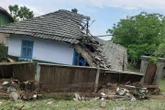 Завалені хати, затоплені подвір’я та потоплені кури: зливи наробили лиха на Буковині