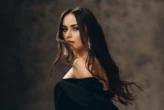 «Холостячка» Мишина в купальнике на яхте показала всю свою обольстительность (фото)