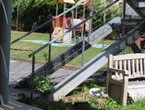 Thourotte : les marches d’un escalier volées pour leur ferraille, et c’est tout un espace municipal qui ferme
