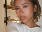 Elle voulait « trouver la paix dans le silence » : l’influenceuse star Emman Atienza retrouvée morte chez elle à 19 ans