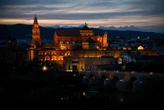 Espagne : un incendie en cours à la mosquée-cathédrale de Cordoue, inscrite à l’Unesco