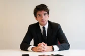 Pour avoir violé le secret de l’enquête le concernant, l’avocat Juan Branco suspendu pour neuf mois