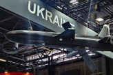 Guerre en Ukraine : UAV-290, le nouveau drone de combat à réaction capable de frapper à 650 km dévoilé par Kiev