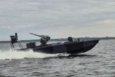 Guerre en Ukraine : les drones navals ukrainiens « Sea Baby » renaissent dans une version plus longue et une charge utile plus lourde