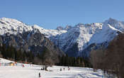 Face au manque de neige, des stations de ski reportent leur ouverture