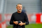 « J’ai déjà écrit à Ceferin » : la colère froide d’Olivier Létang envers l’arbitre à la mi-temps de Lille-Paok
