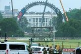 « Aucun argent public n’est utilisé » : la construction de l’arène de MMA pour le combat du 14 juin a débuté à la Maison Blanche