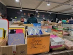 Fournitures scolaires : chez Emmaüs Longjumeau, « on trouve de tout » à prix cassés