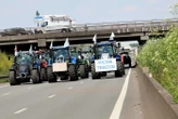 Colère des agriculteurs : « On ne peut pas accepter ça », des autoroutes à nouveau bloquées dans le Nord