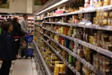 L’Insee prévoit une croissance ralentie à 0,6 % en 2025, le taux de chômage devrait lui remonter à 7,7 %
