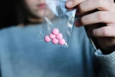 Paris : plus de 11 kg d’ecstasy découverts dans des paquets de café