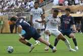 PSG : la vidéo de la « chorégraphie » de Kvaratskhelia face à Mbappé et Güler qui régale les supporters parisiens