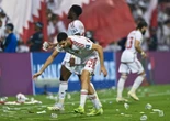 Coupe du monde 2026 : Terrain envahi, jets de chaussures… Grosses tensions entre le Qatar et les Émirats arabes unis