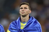 « Un modèle » : de l’Ukraine au PSG, Illya Zabarnyi, footballeur patriote et engagé contre la guerre