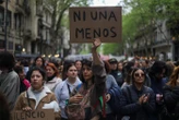 « On veut que justice soit faite » : après le féminicide de trois jeunes femmes, des milliers de manifestants à Buenos Aires