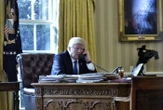 Après s’être entretenu avec Volodymyr Zelensky, Donald Trump affirme qu’il parlera bientôt avec Vladimir Poutine