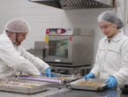 Des étudiants de Caen créent le Rou’cisson, un « saucisson de la mer » à base de moules déclassées et de… petits requins