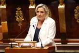 Budget : Marine Le Pen demande au gouvernement de renoncer à la désindexation des retraites pour échapper à la censure