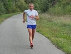 Pour fêter ses 60 ans, il a couru soixante marathons en soixante jours !