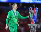 PSG : gardien du temple cette saison, Matvey Safonov est notre joueur du mois de mai
