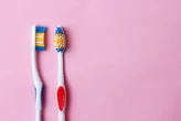 Il avait avalé une brosse à dents : un homme opéré en urgence 52 ans après pour retirer l’objet