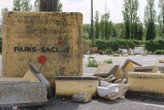 Parkings condamnés et blocs de béton : le plateau de Saclay peine à stopper les installations illégales des gens du voyage