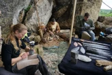 « Les hommes des cavernes n’étaient pas stupides ! » : en Dordogne, un congrès international... de tailleurs de silex