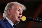« Un examen de routine » : une troisième visite à l’hôpital en 13 mois relance les questions sur la santé de Trump