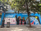 Paris : un street-artist rend hommage au PSG sur une fresque monumentale