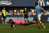 Top 14 : le Stade Français enfonce Perpignan, le Racing 92 craque en fin de match à Castres