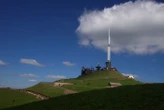Des pesticides dans les nuages au sommet du puy de Dôme : « On en a trouvé dans tous nos échantillons »