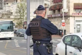 Refus d’obtempérer à Melun : au volant d’une BMW volée malgré son permis annulé, il aurait tenté de percuter un policier