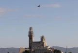 «Un moment historique» : la Bonne Mère de Marseille retrouve sa couronne par hélicoptère