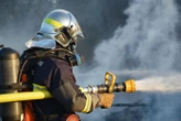 Un feu de champ de 15 hectares frappe le Val-d’Oise : une quarantaine de pompiers mobilisés ce samedi soir
