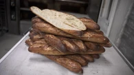 Des baguettes viennoises vendues chez Auchan, Carrefour ou encore Intermarché rappelées dans toute la France