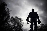Guerre en Ukraine : « L’étrangleur de Sosnovka », tueur en série russe envoyé sur le front, traqué par les autorités après sa désertion