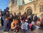 À Paris, le campement de sans-abri installé devant l’Hôtel de Ville évacué