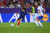 France-pays de Galles : la composition probable des Bleues à l’Euro 2025 sans Mbock et avec une défense rajeunie