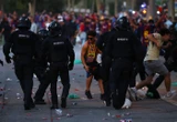 Barça-PSG : bonne ambiance avec les supporters parisiens, tensions avec la police côté barcelonais