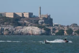 États-Unis : un mort et deux disparus dans le naufrage d’un bateau aux abords de la prison d’Alcatraz, à San Francisco