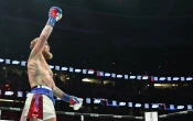 Boxe : les images du combat du YouTubeur Jake Paul, plus fort que Julio Cesar Chavez Jr