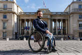 Le vote par « assis et levé » supprimé à l’Assemblée nationale après la proposition de Sébastien Peytavie, lui-même en fauteuil roulant