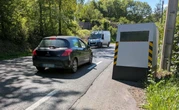 En Corrèze, un maire fait fabriquer deux faux radars… et ça marche !