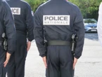 Le Conseil d’État appelle le ministère de l’Intérieur à faire respecter « sans délai » l’obligation du port du matricule des policiers