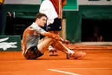 Roland-Garros : touché à la jambe droite, Ugo Humbert déclare forfait en cours de match